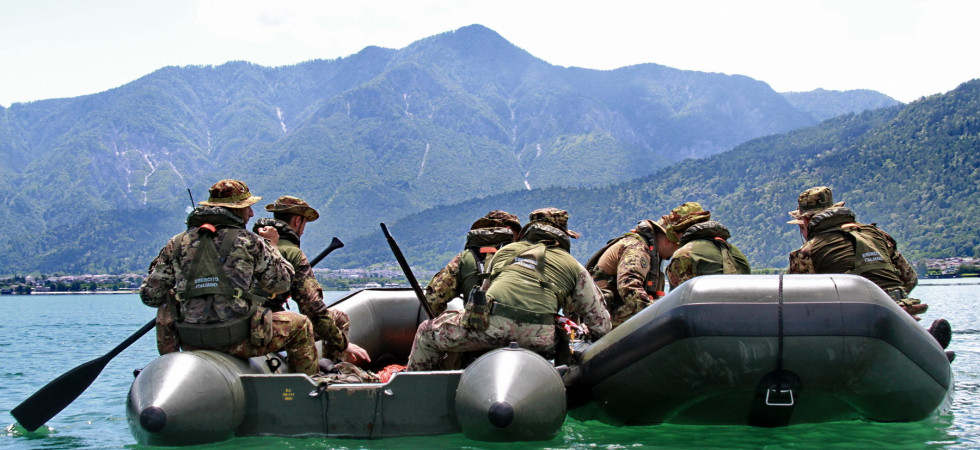 L'esercito sul lago di Caldonazzo, tra recupero in acqua di feriti e il loro sgombero attraverso l’impiego di natanti